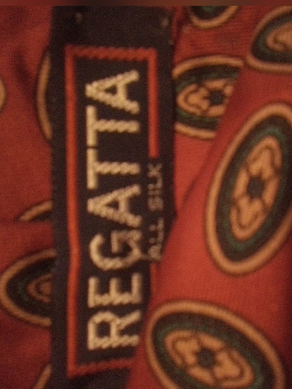 Regatta Printed Tie W Matching Pocket Square w Red & Blue Medallion Pattern.